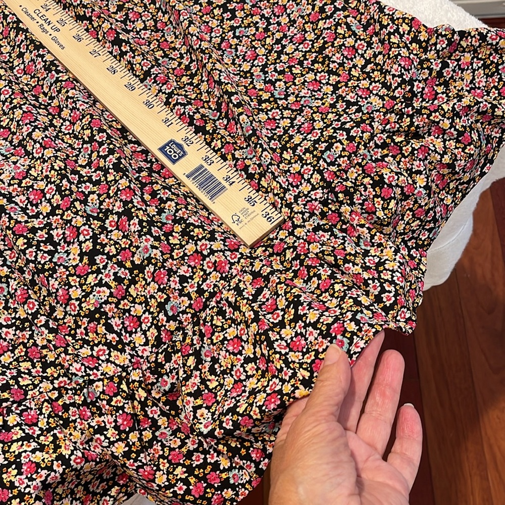 NWT Spring Garden Black/Floral Ruched Mindi Dress XLT “Calling all Tall Gals” - Picture 12 of 12